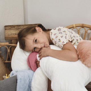 Journée internationale des câlins ????Nos peluches géantes en format XXL qui évoquent la ???????????????????????????? et les ????????̂???????????????? ???? Un véritable compagnon de vie pour câliner ❤️#doudouetcompagnie #doudou #câlin #pelucheXXL