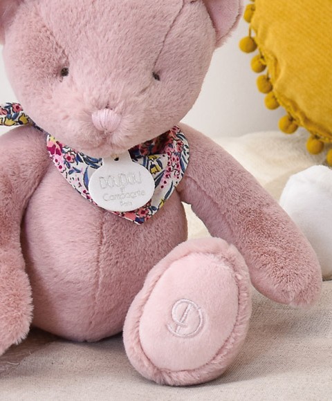 Ours en peluche rose assis 25 cm- DC3161-4.jpg