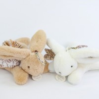 DC4370 Lapin DOUDOU® - Porte-clés - Blanc et beige