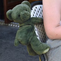 DC4376 Sac bandouliere - Ours en peluche Vert Kaki - 30 cm