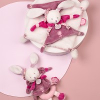DC2703 DC2700.jpg Gamme Cerise le lapin Rose