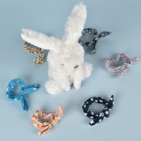 DC3817-45.jpg- Petit lapin blanc avec chouchou