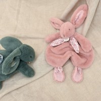 Doudou plat lapin Rose poudré - 29 cm - DC4146-6.jpg