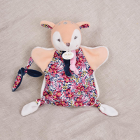 Doudou-marionnette-faon-DC4225.png