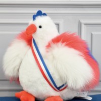 Peluche poule blanche avec echarpe bleu blanc rouge - 20 cm - Fabriquée en France -FR8016.jpg