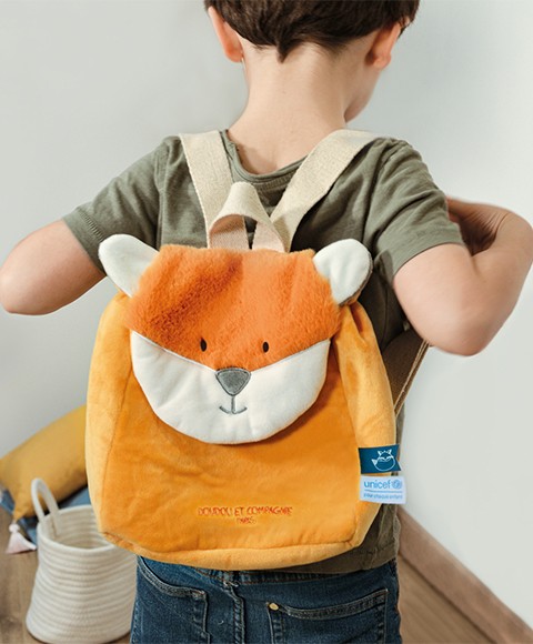 sac a dos peluche en forme de renard orange