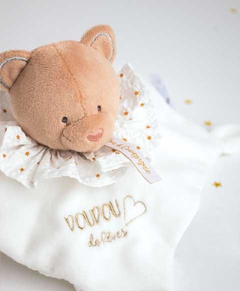 doudou ours carré écru et marron avec couronne dorée