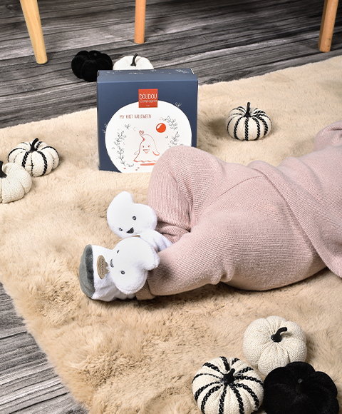 Chausson fantôme avec carte mon premier halloween