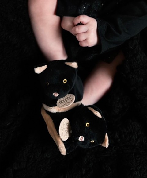DC3891.jpg Chaussons bébé Chat noir - 0-6 mois