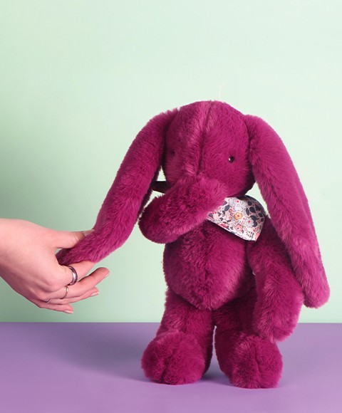 Peluche lapin prune - DC4705.jpg