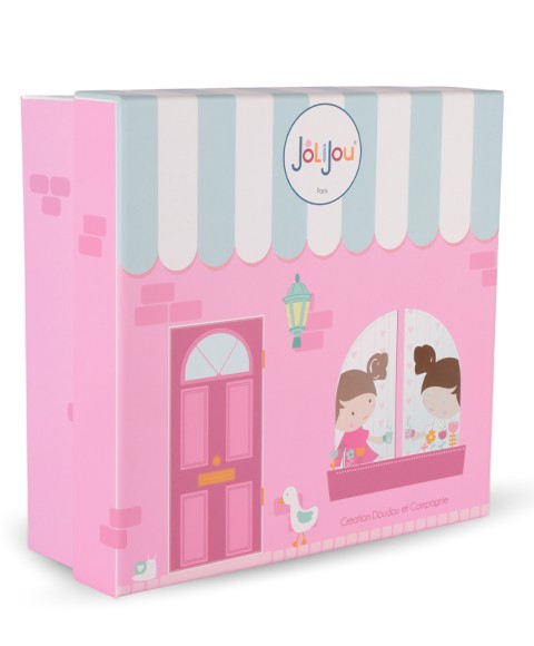 Mon premier dressing de poupee - Emilie et ses vêtements-.jpg