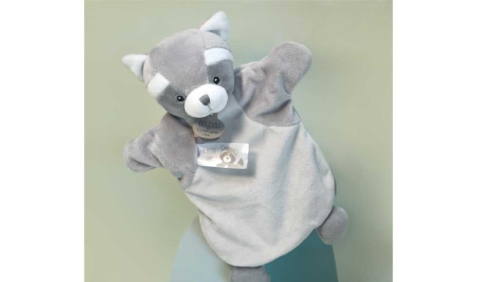 doudou marionnette raton laveur en peluche gris et balnc avec étiquette imprimée