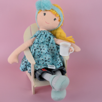 poupee de chiffon cheveux blonds avec bandeau bleu, robe bleue turquoise-Jolijou.png