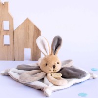 Mini doudou lapin blanc marron clair beige gris et taupe - 22 cm