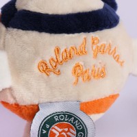 broderie-roland-garros-paris-detail-peluche-madame-balle LI4608.3.jpg