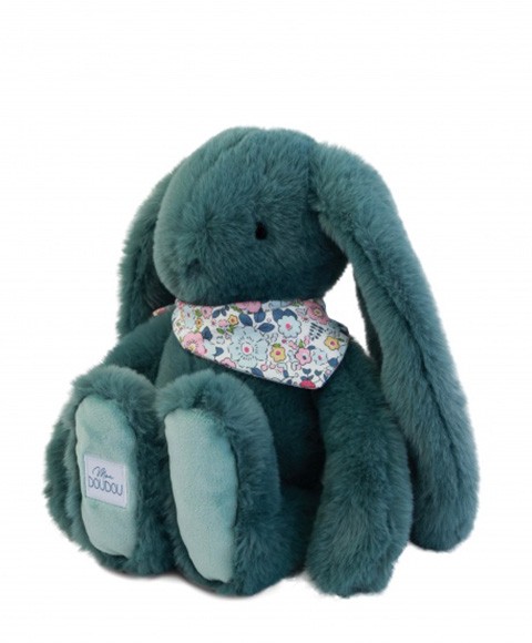 lapin en peluche vert.jpg