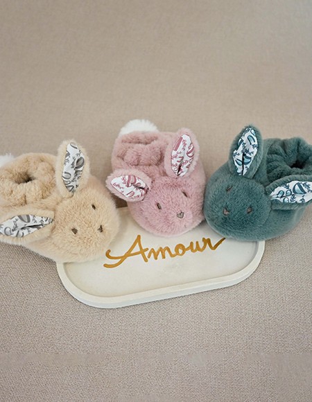 coffret-lapindoudou-chaussons-beige-rose-vert-sauge