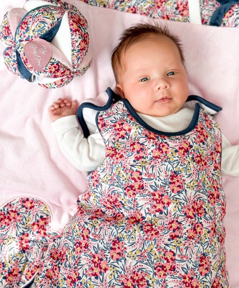 gigoteuse bebe-DC4224-DC4032.jpg