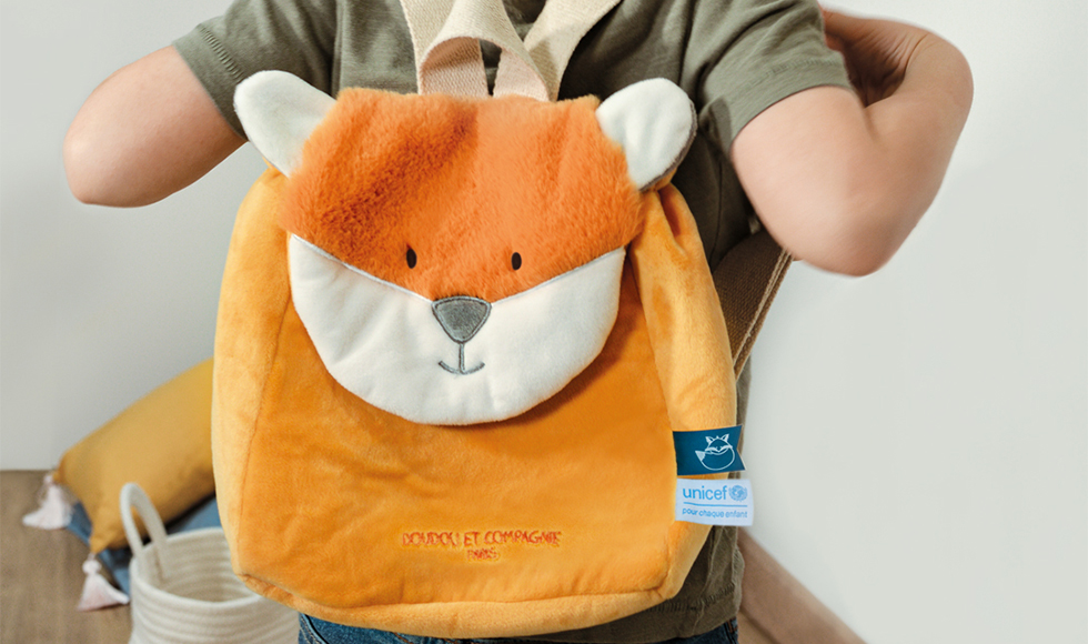 sac a dos peluche en forme de renard orange